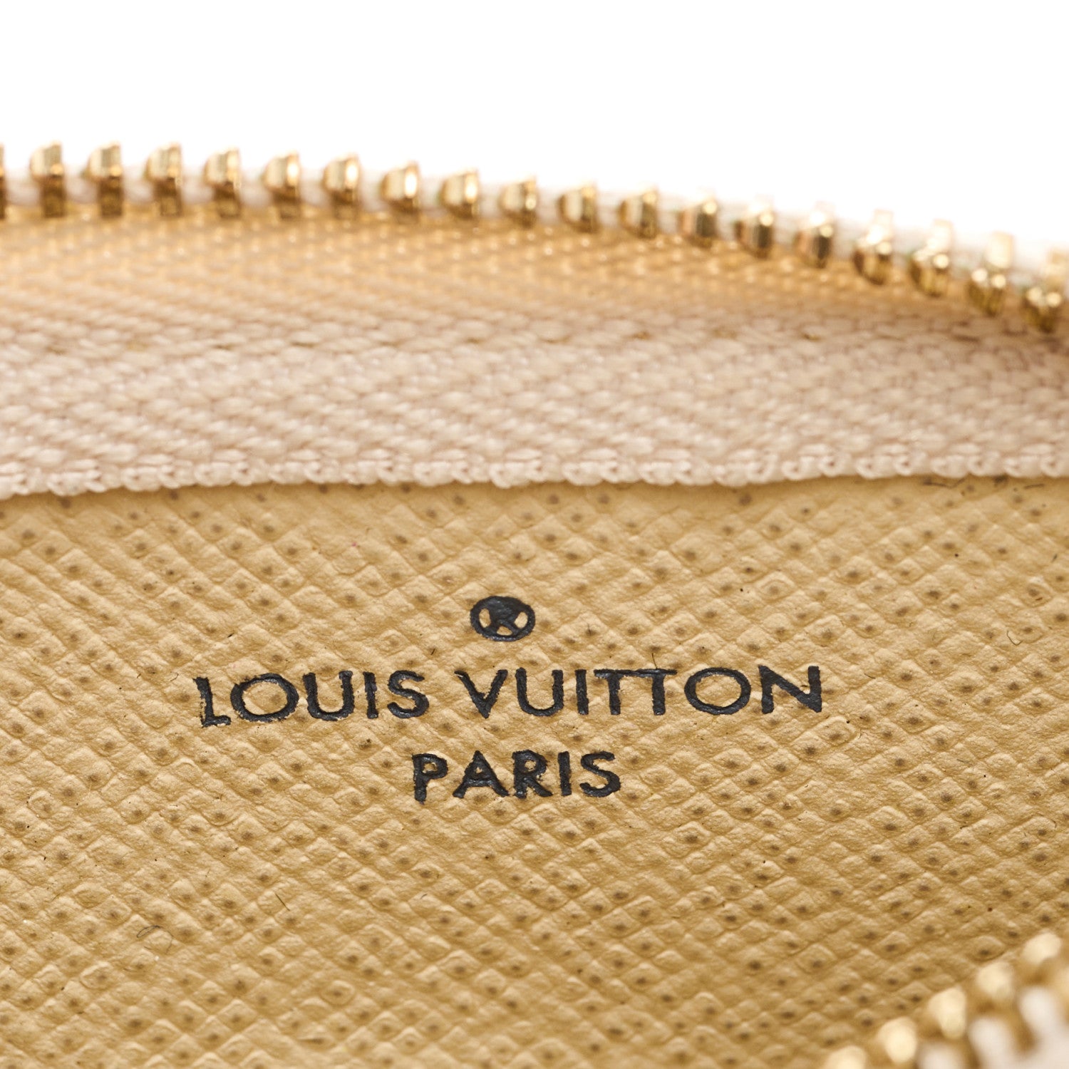 Louis Vuitton Damier Azur Key Pouch 6 of 6