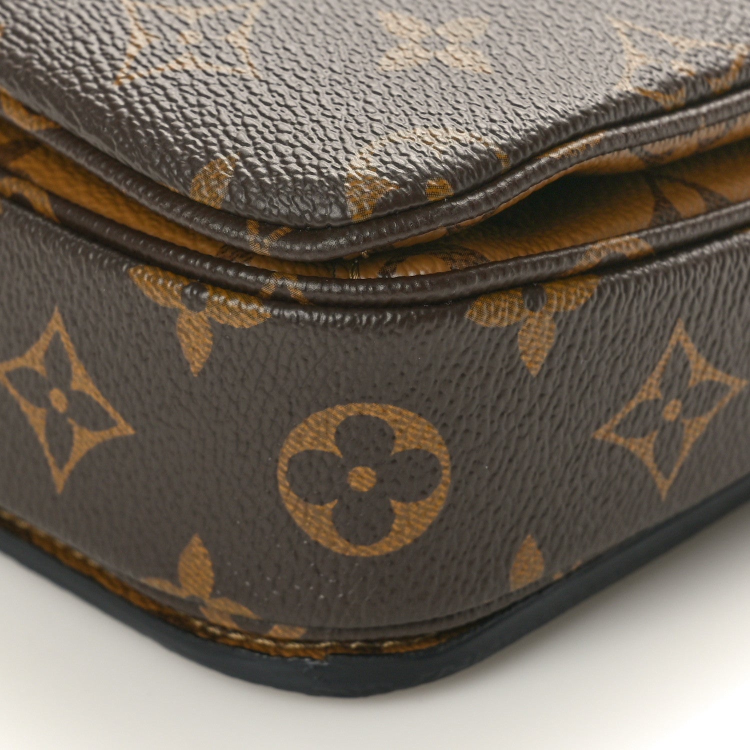 Louis Vuitton Reverse Monogram Pochette Metis 9 of 9