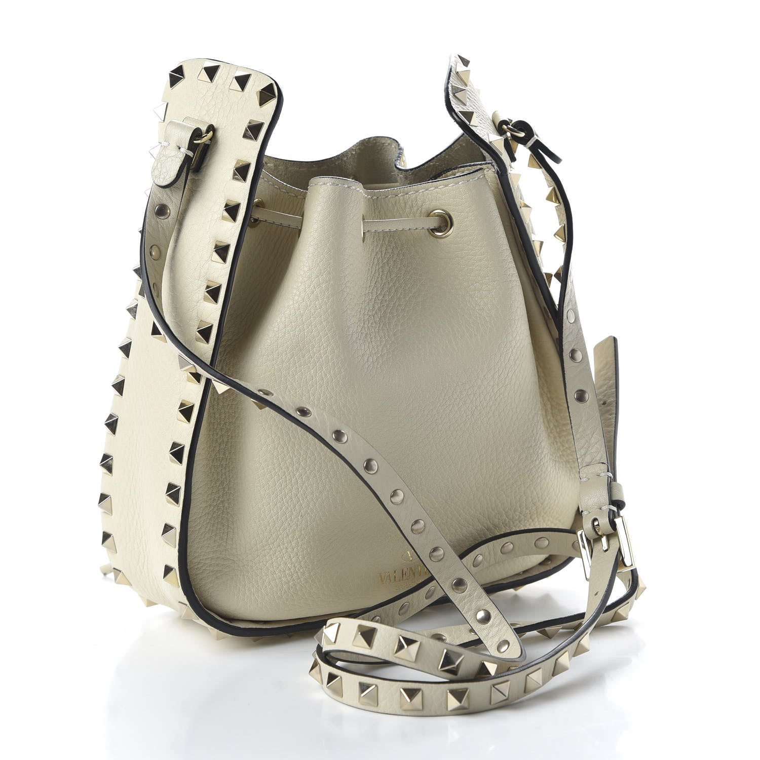Valentino Garavani Grained Calfskin Rockstud Bucket Bag Light Ivory 3 of 9