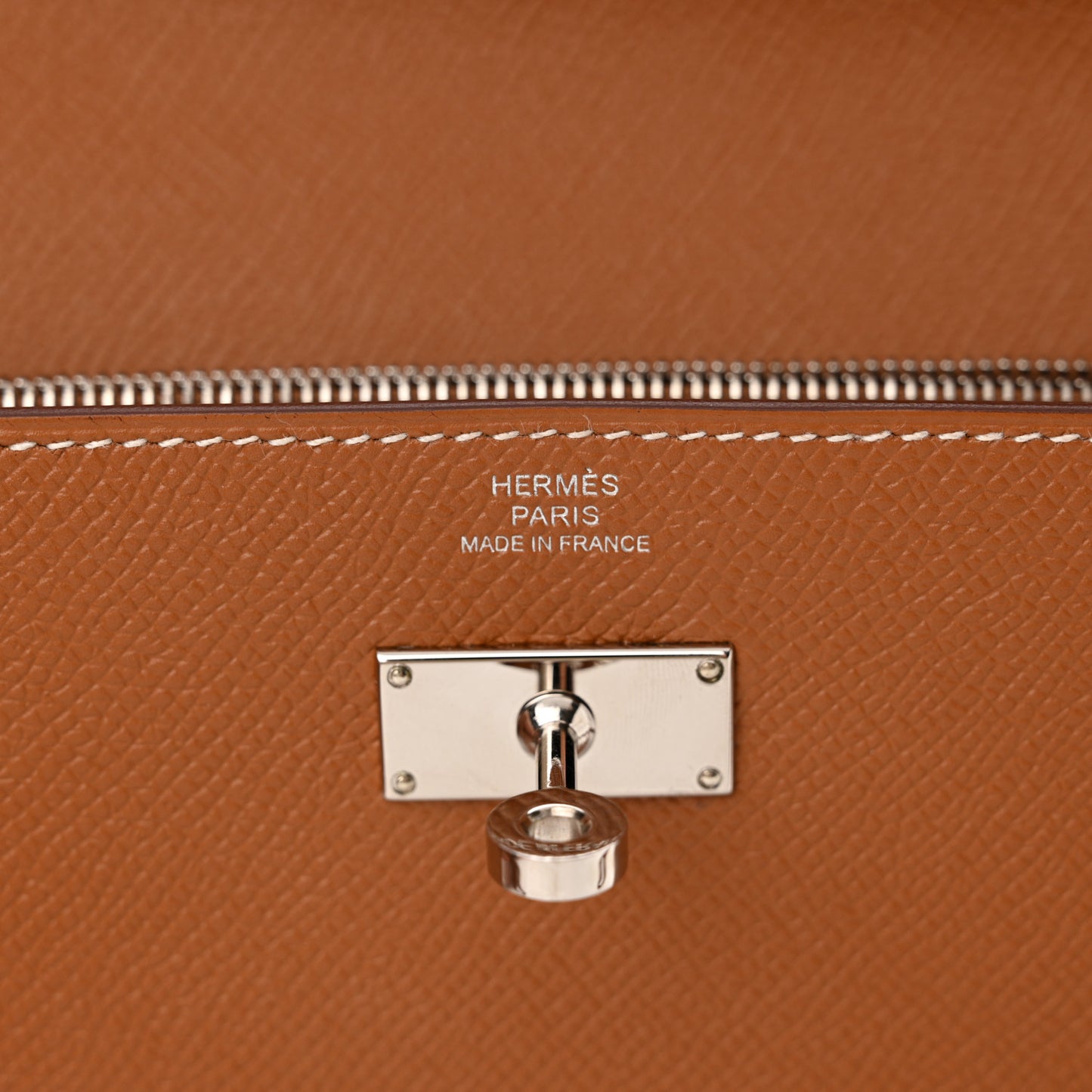 Epsom Kelly Longue Wallet Gold
