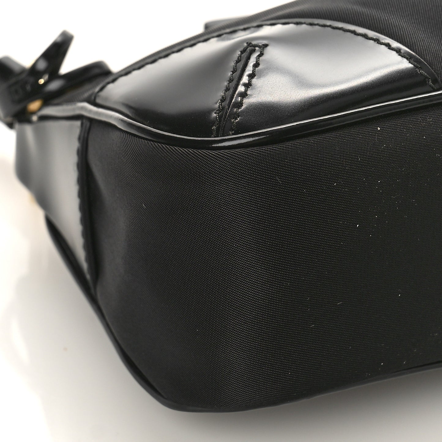 Re-Nylon Spazzolato Re-Edition 2002 Shoulder Bag Black