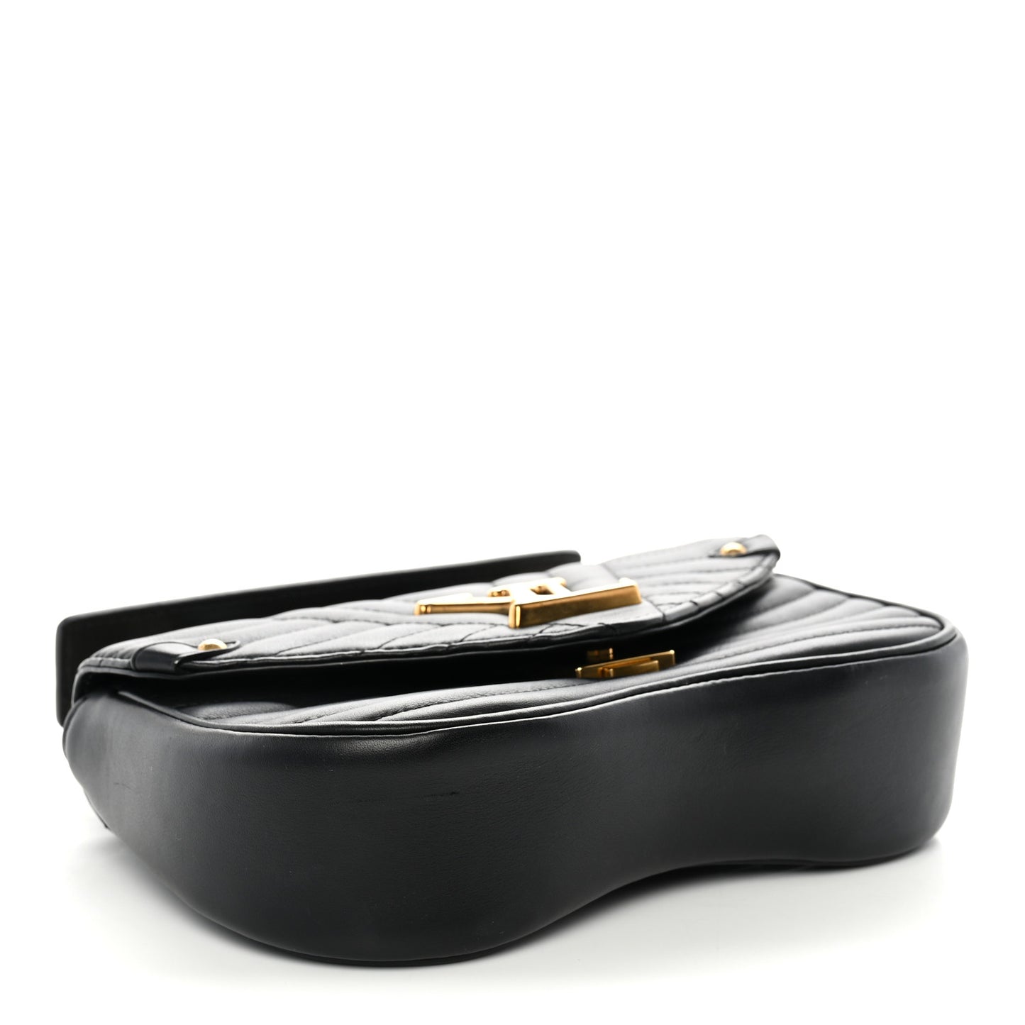 Calfskin New Wave Chain PM Black