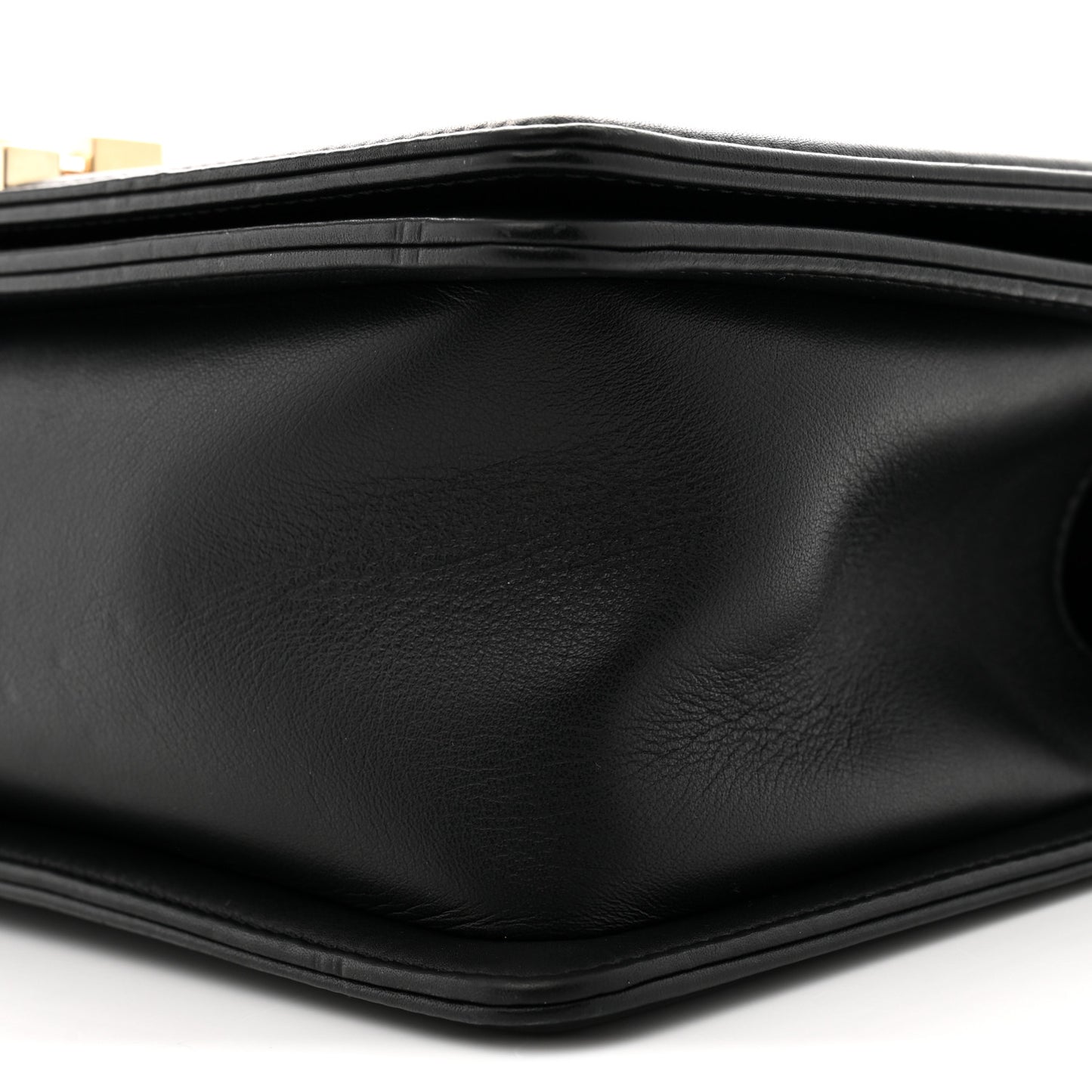 Lambskin Chevron Quilted Medium Boy Flap Black