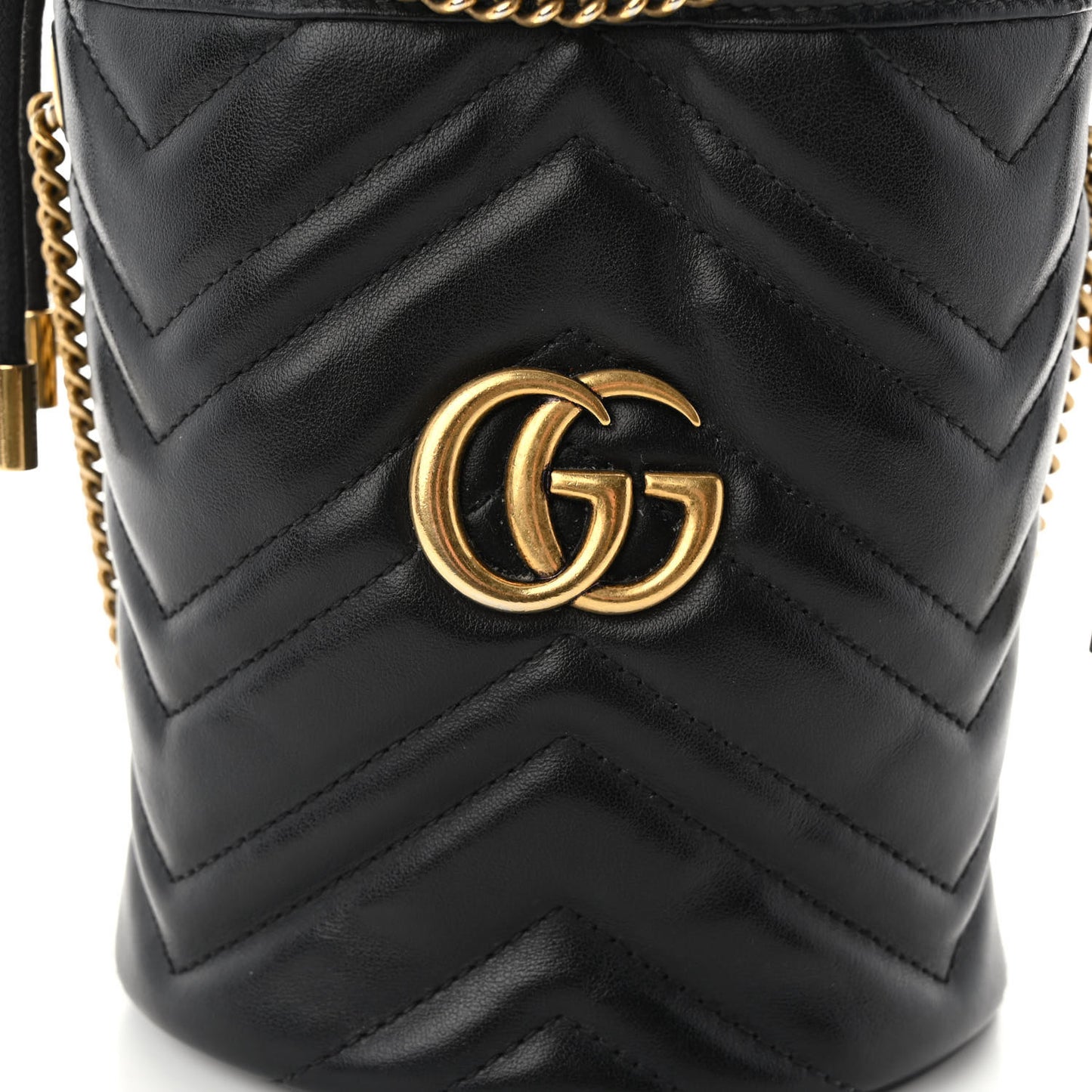 Calfskin Matelasse Mini GG Marmont 2.0 Bucket Bag Black