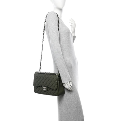 Chanel Caviar Quilted Jumbo Double Flap Vert Fonce 2 of 12