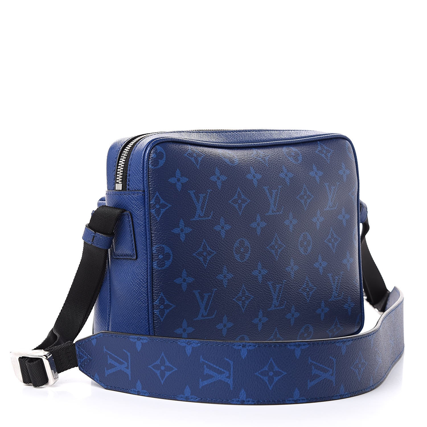 Louis Vuitton Taiga Monogram Outdoor Messenger Cobalt 3 of 9