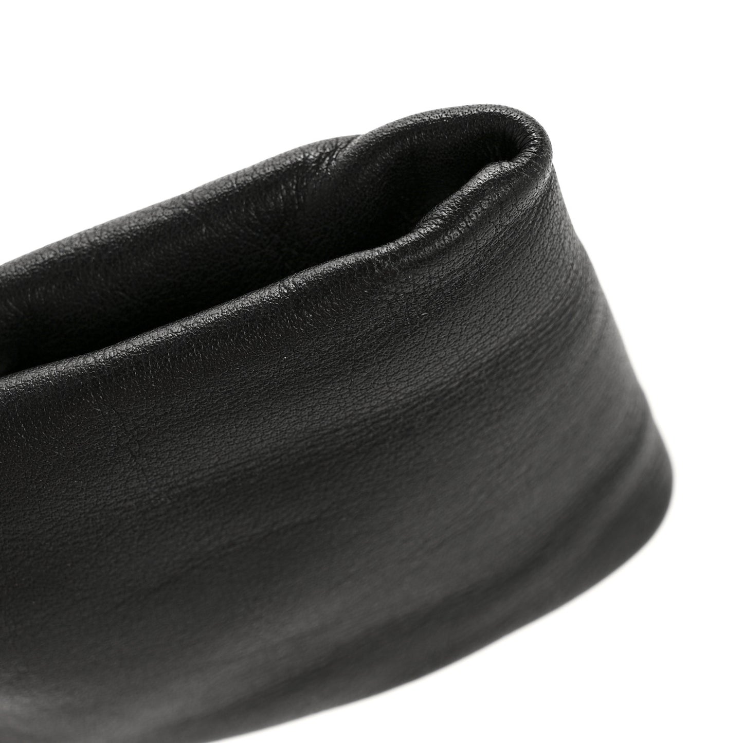 Calfskin Mini BV Twist Black