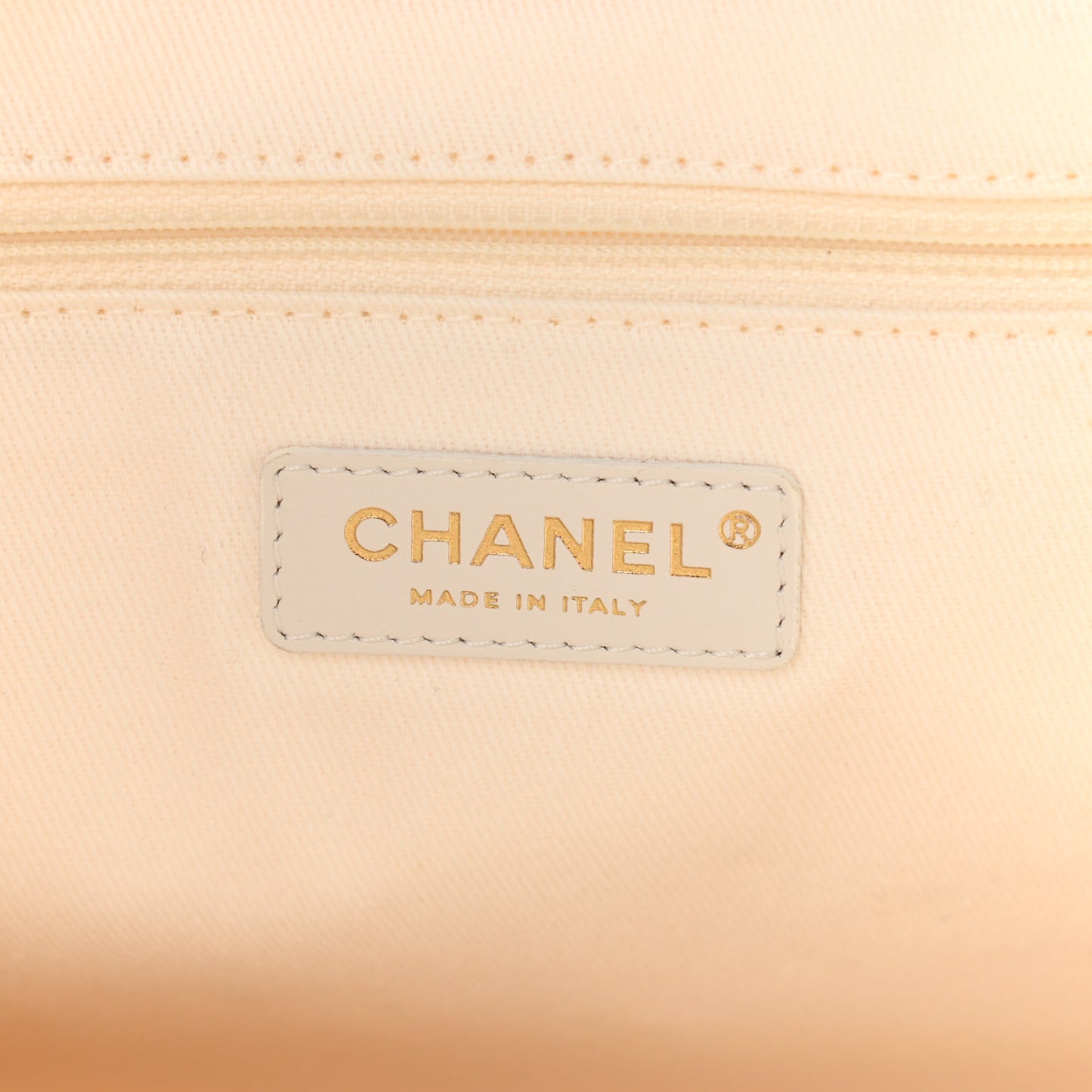 Canvas Pearl Medium Deauville Tote Ecru Beige