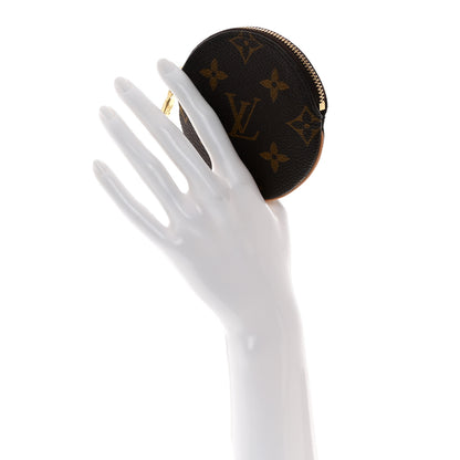 Louis Vuitton Monogram Round Coin Purse 2 of 8