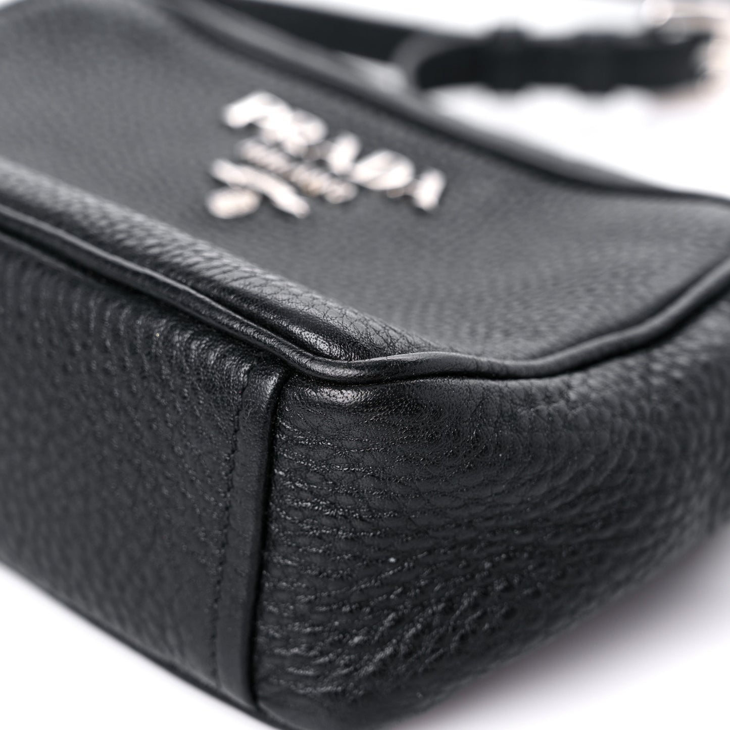 Vitello Daino Mini Camera Crossbody Black