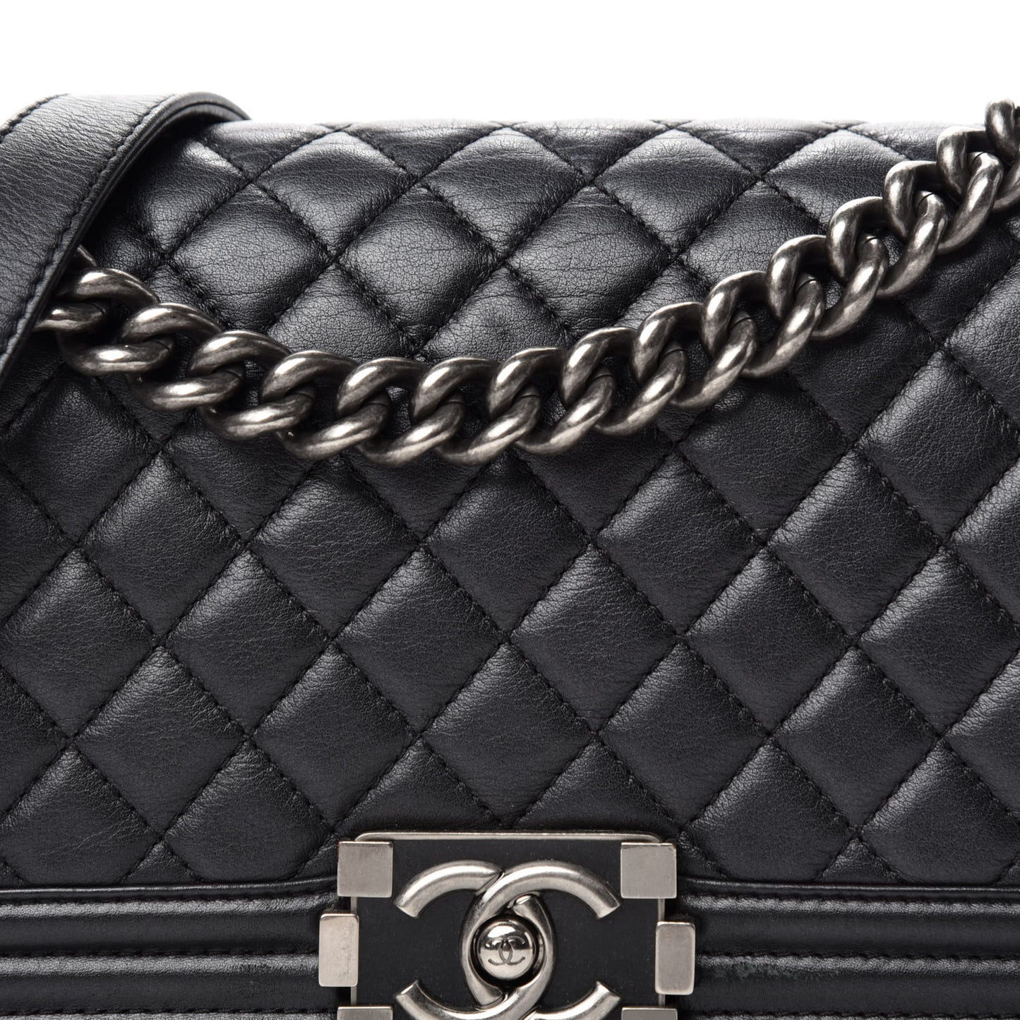 Calfskin Quilted Medium Boy Flap Black
