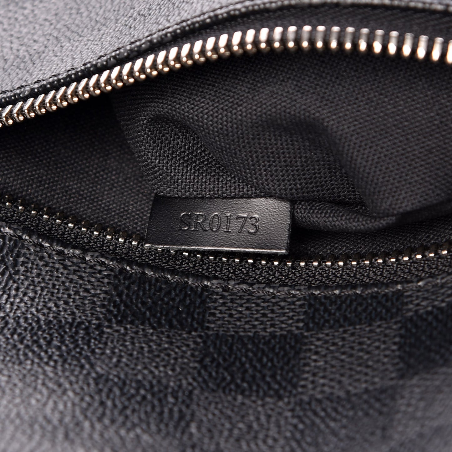 Damier Graphite Mick PM