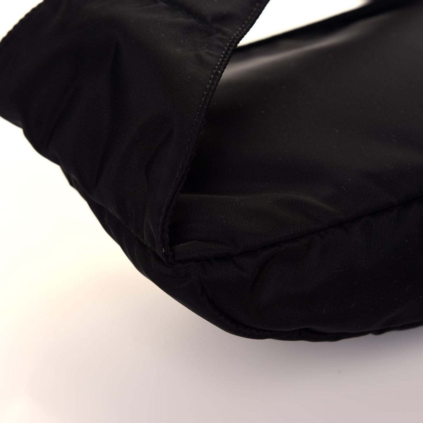Tessuto Nylon Montagna Belt Bag Black