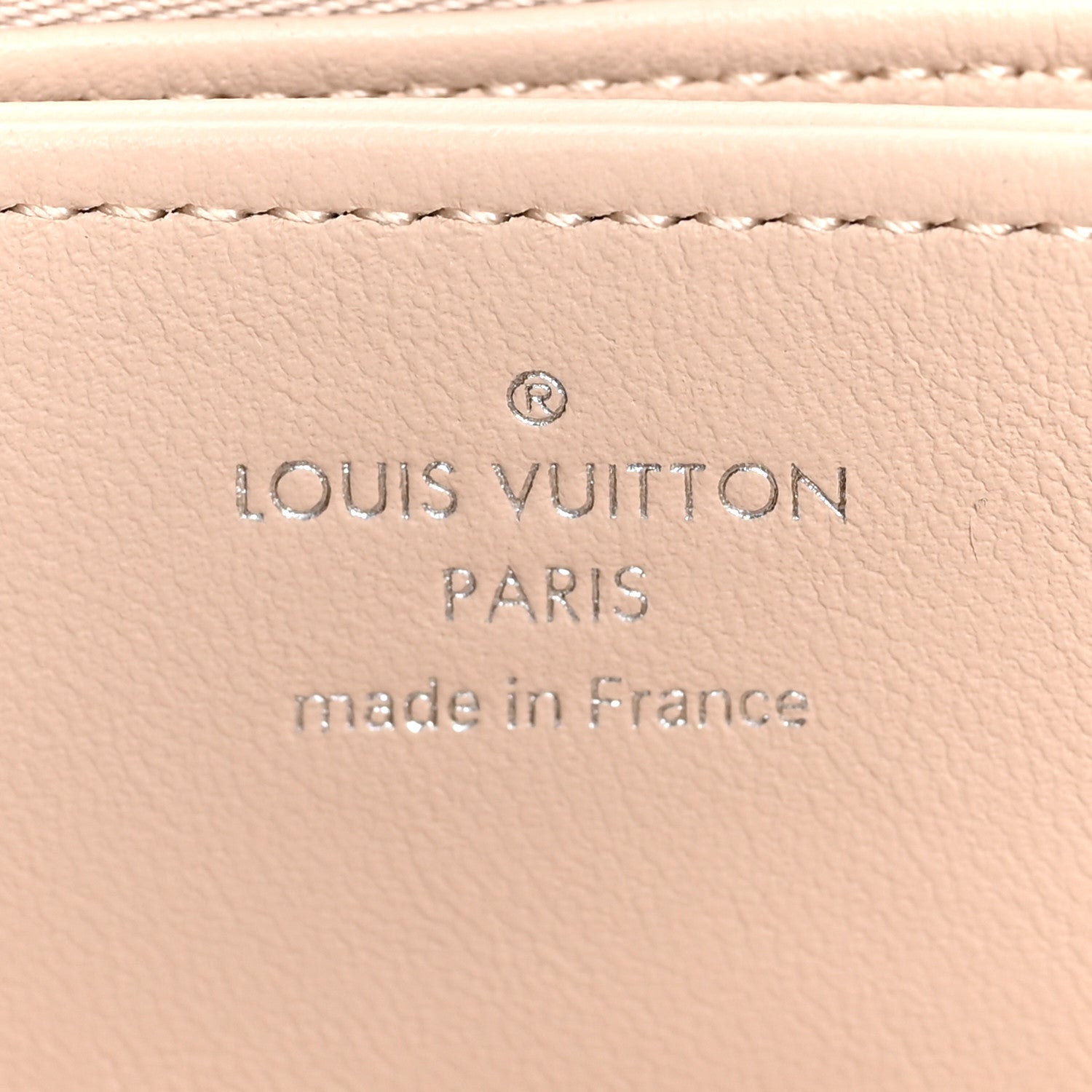 Louis Vuitton Mahina Zippy Wallet Blue Nuage 6 of 7
