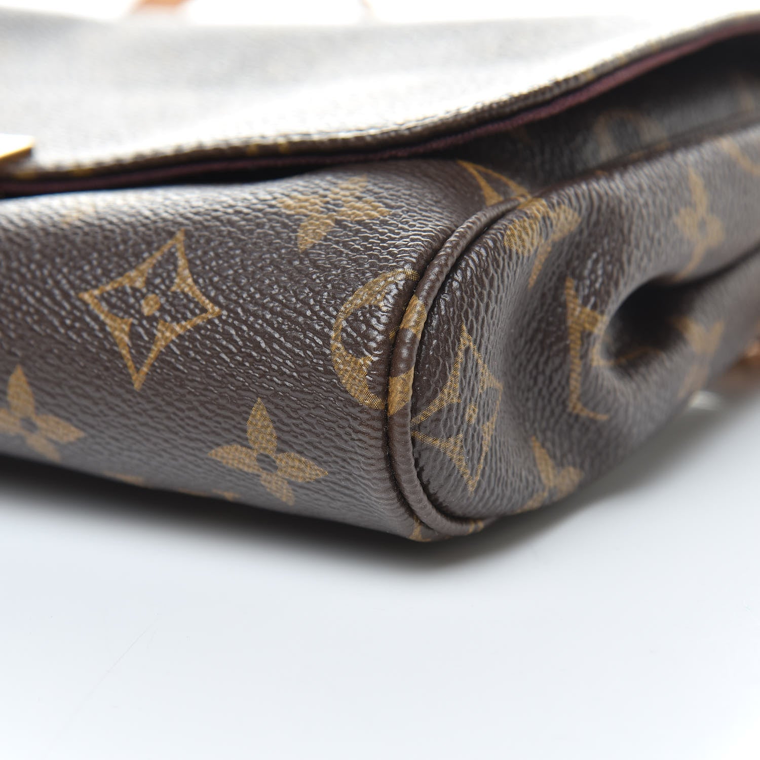 Louis Vuitton Monogram Favorite MM 11 of 12
