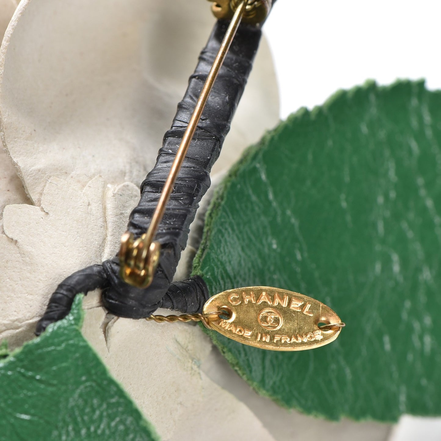 Lambskin Camellia Brooch Ivory