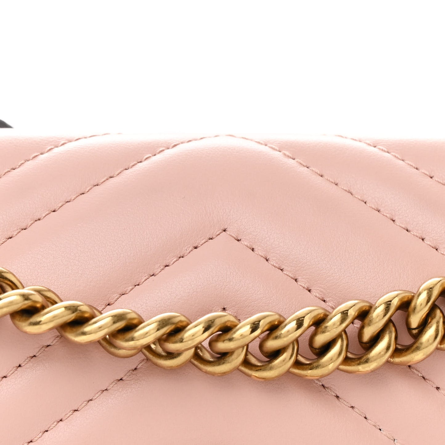 Calfskin Matelasse Mini GG Marmont Shoulder Bag Perfect Pink