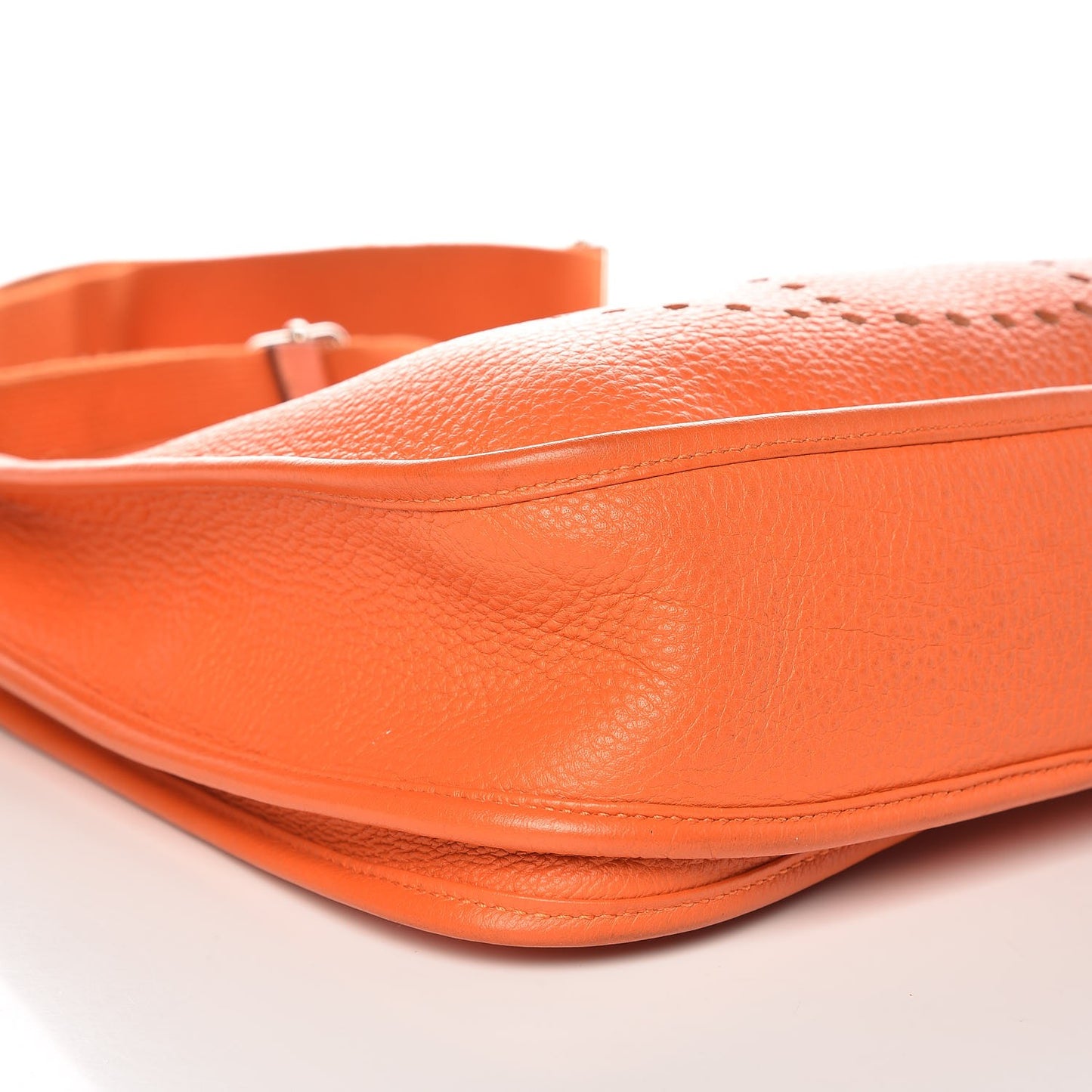 Taurillon Clemence Evelyne III PM Orange