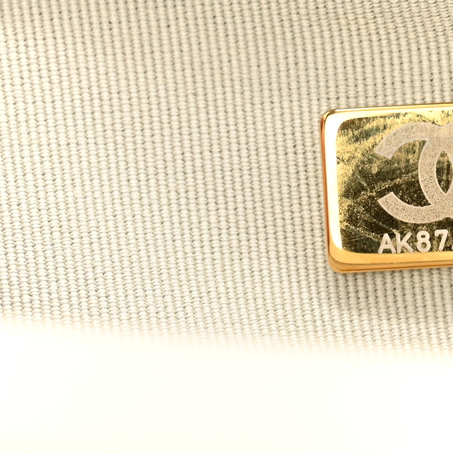 Lambskin Quilted Medium Chanel 19 Flap Light Grey