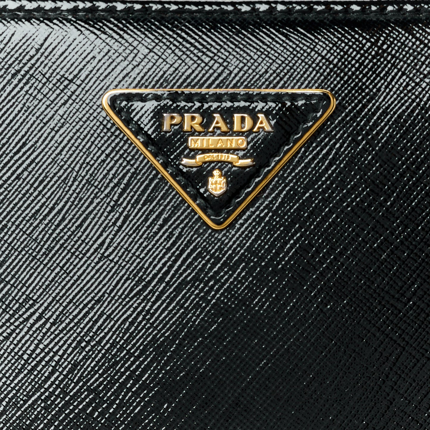 Saffiano Vernice Open Promenade Tote Black Rosso