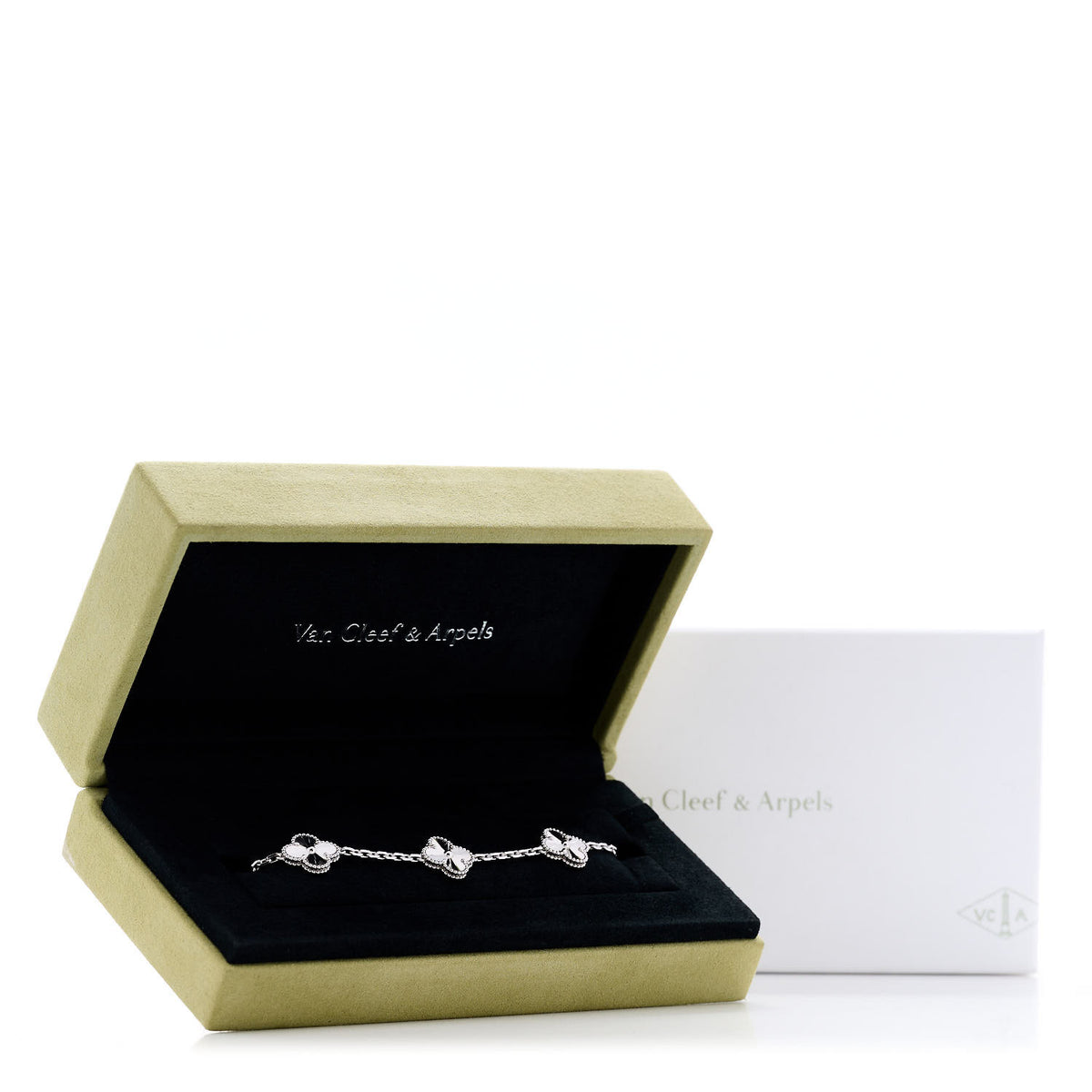 18K White Gold 5 Motifs Guilloche Vintage Alhambra Bracelet