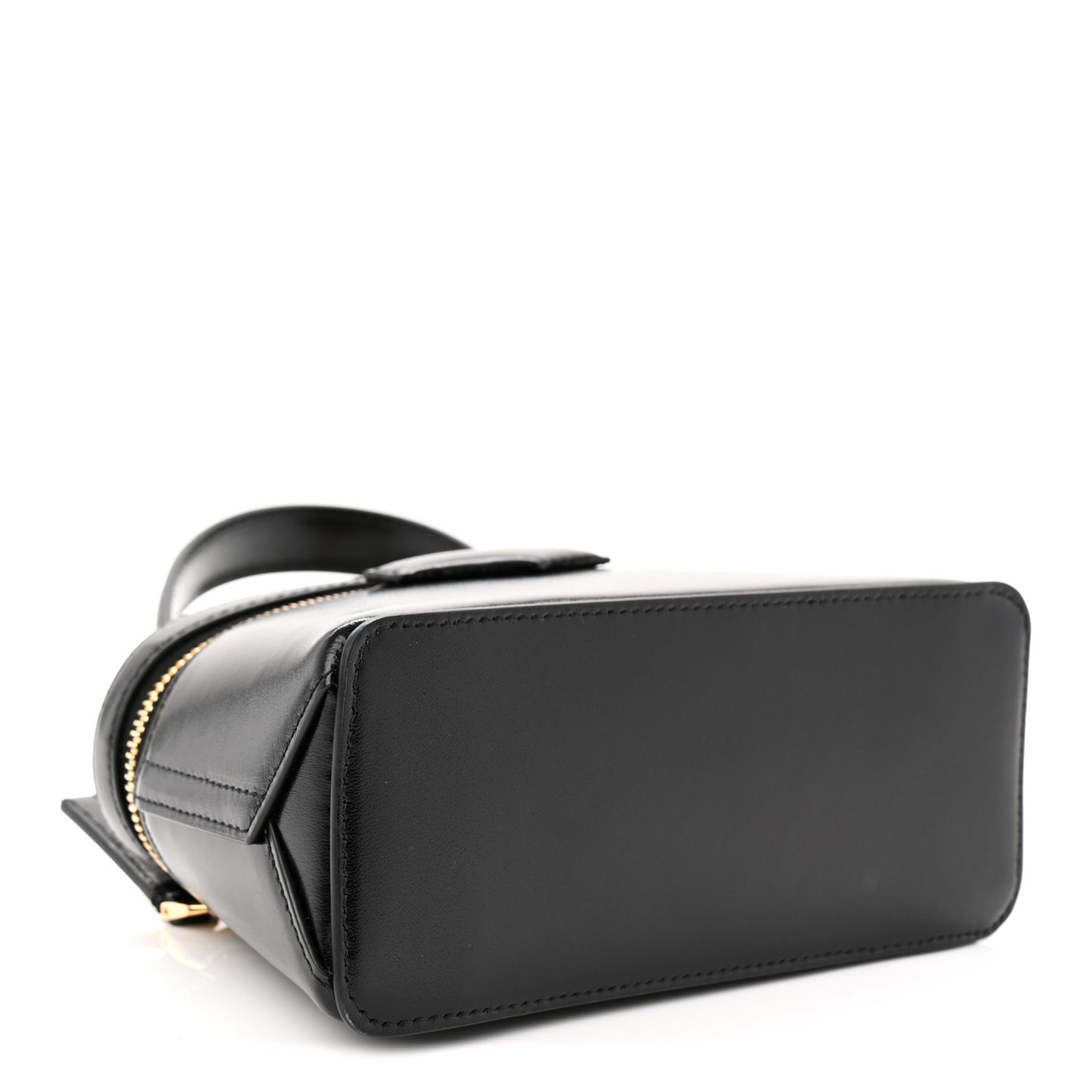 Box Calfskin Antigona Vanity Bag With Chain Black