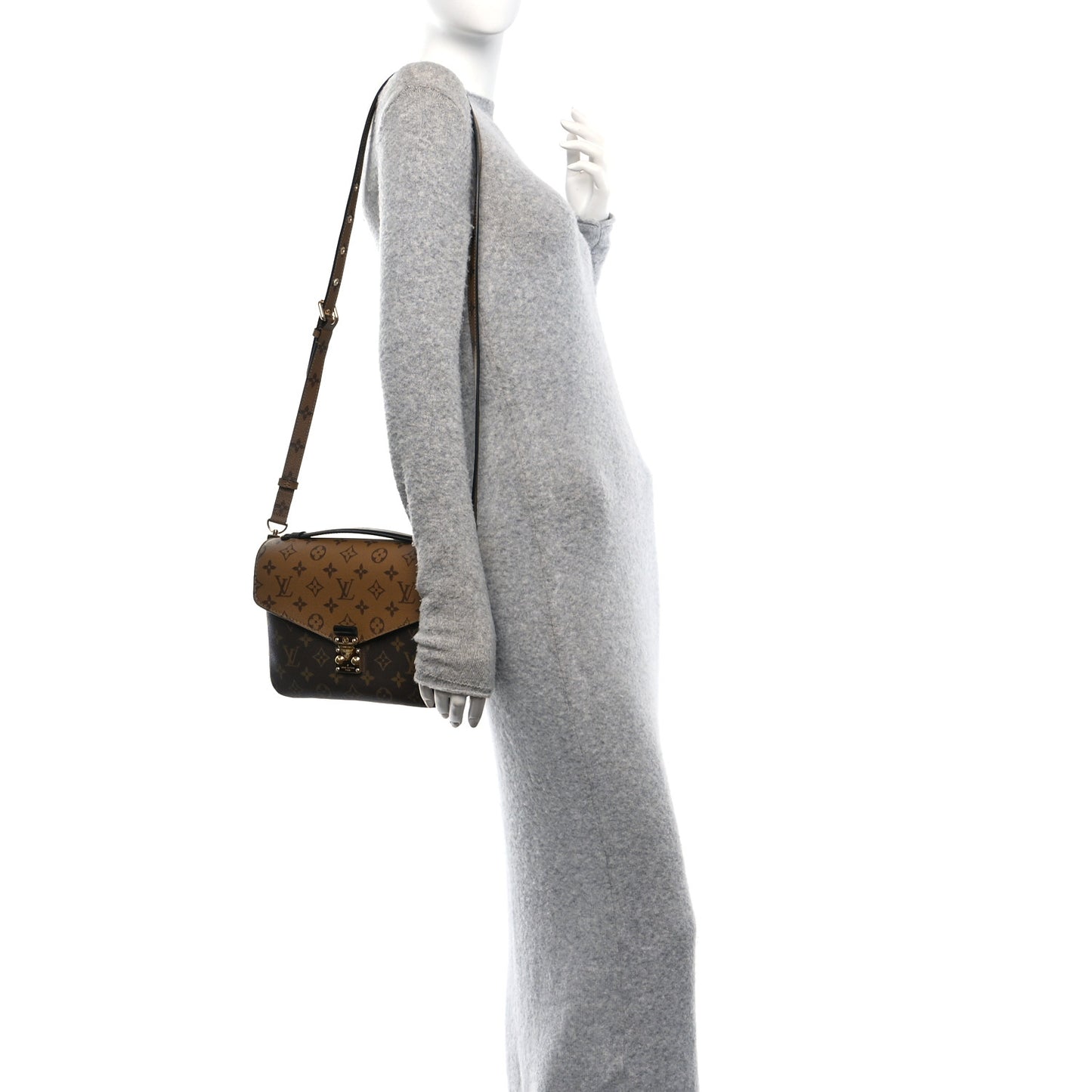 Reverse Monogram Pochette Metis