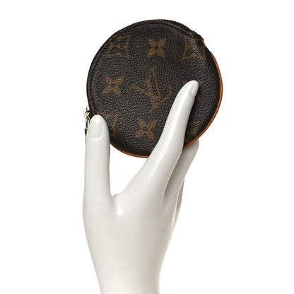 Louis Vuitton Monogram Round Coin Purse 2 of 6