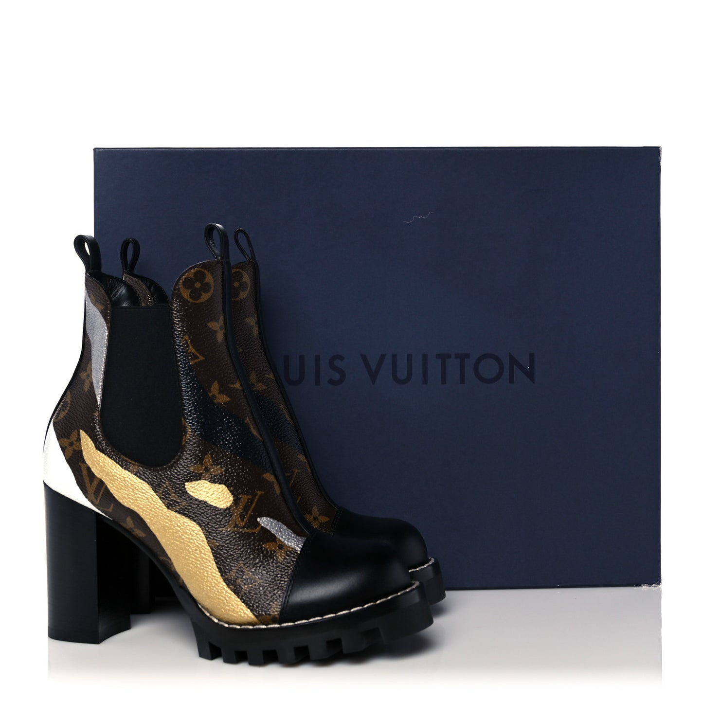 X LOL Patent Calfskin Monogram Star Trail Chelsea Ankle Boots 35.5 Gold Silver