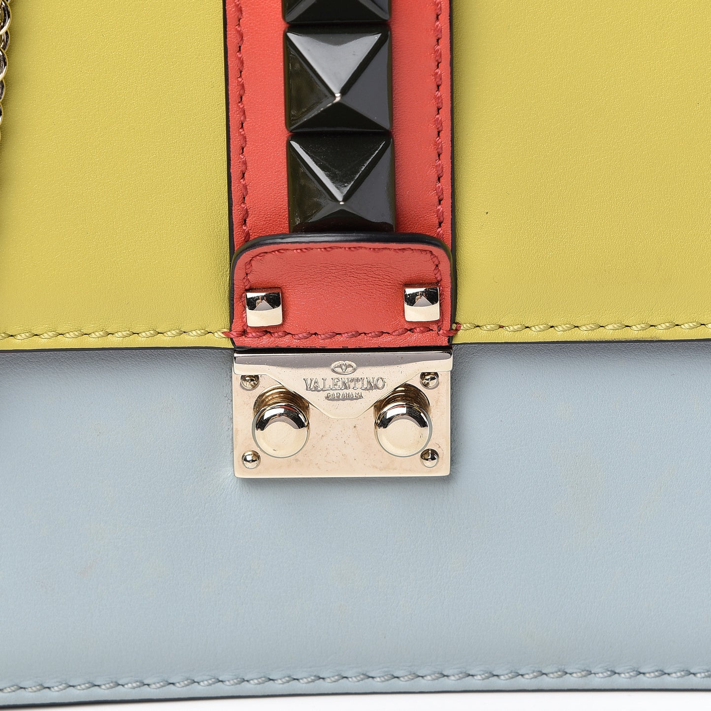 Vitello Medium Glam Lock Rockstud Flap Multicolor