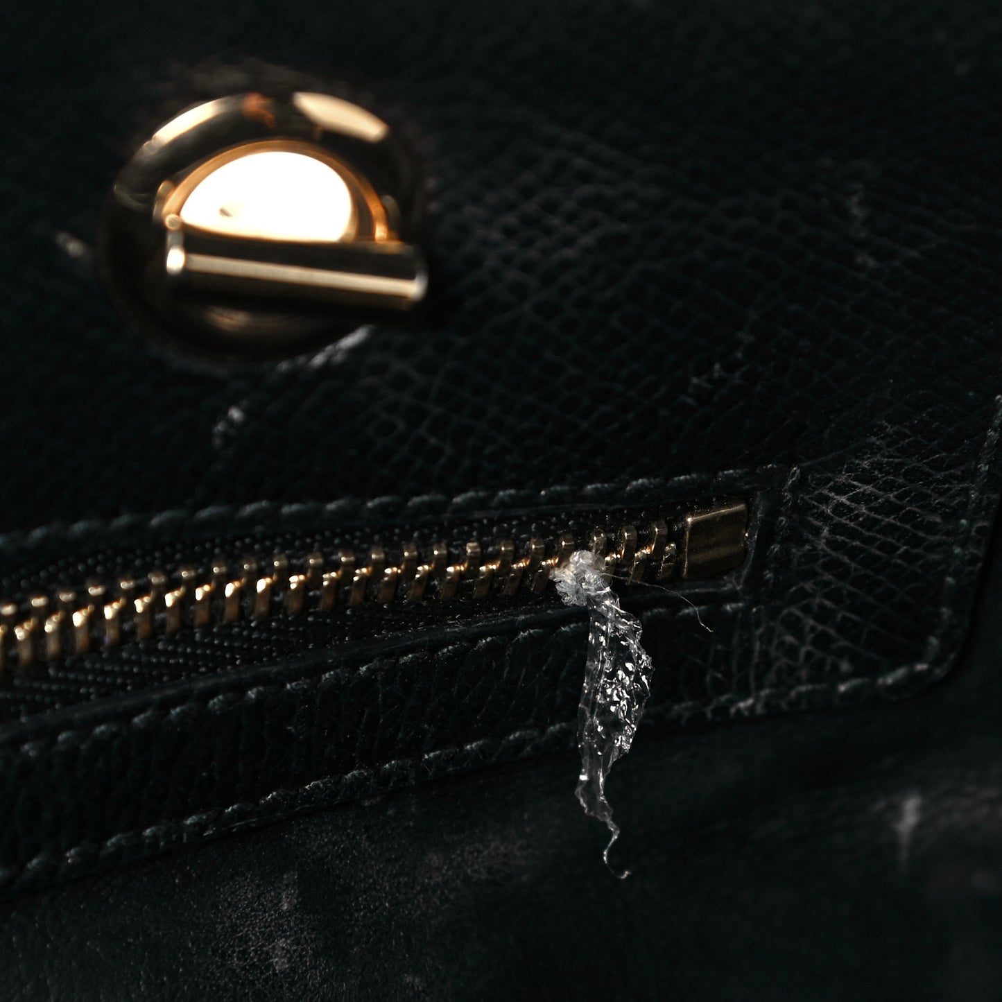 Hammered Calfskin Vara Bow Chain Tote Black