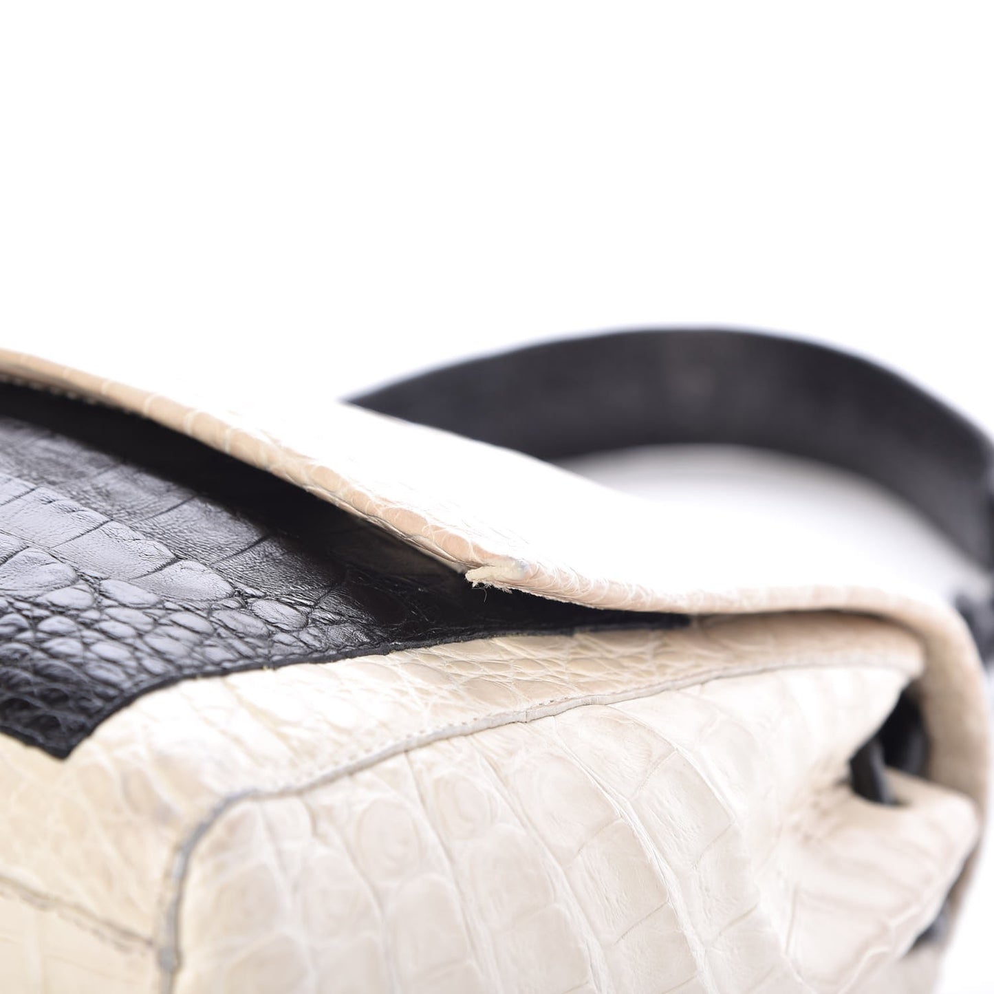 Crocodile Chain Flap Shoulder Bag White