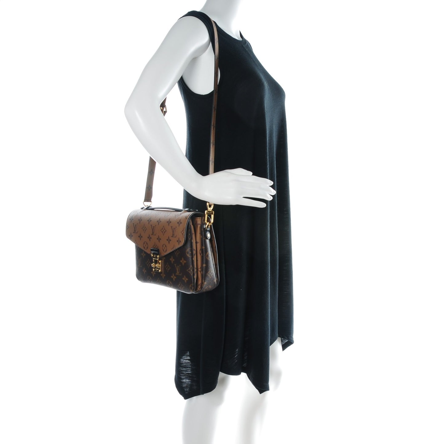 Reverse Monogram Pochette Metis
