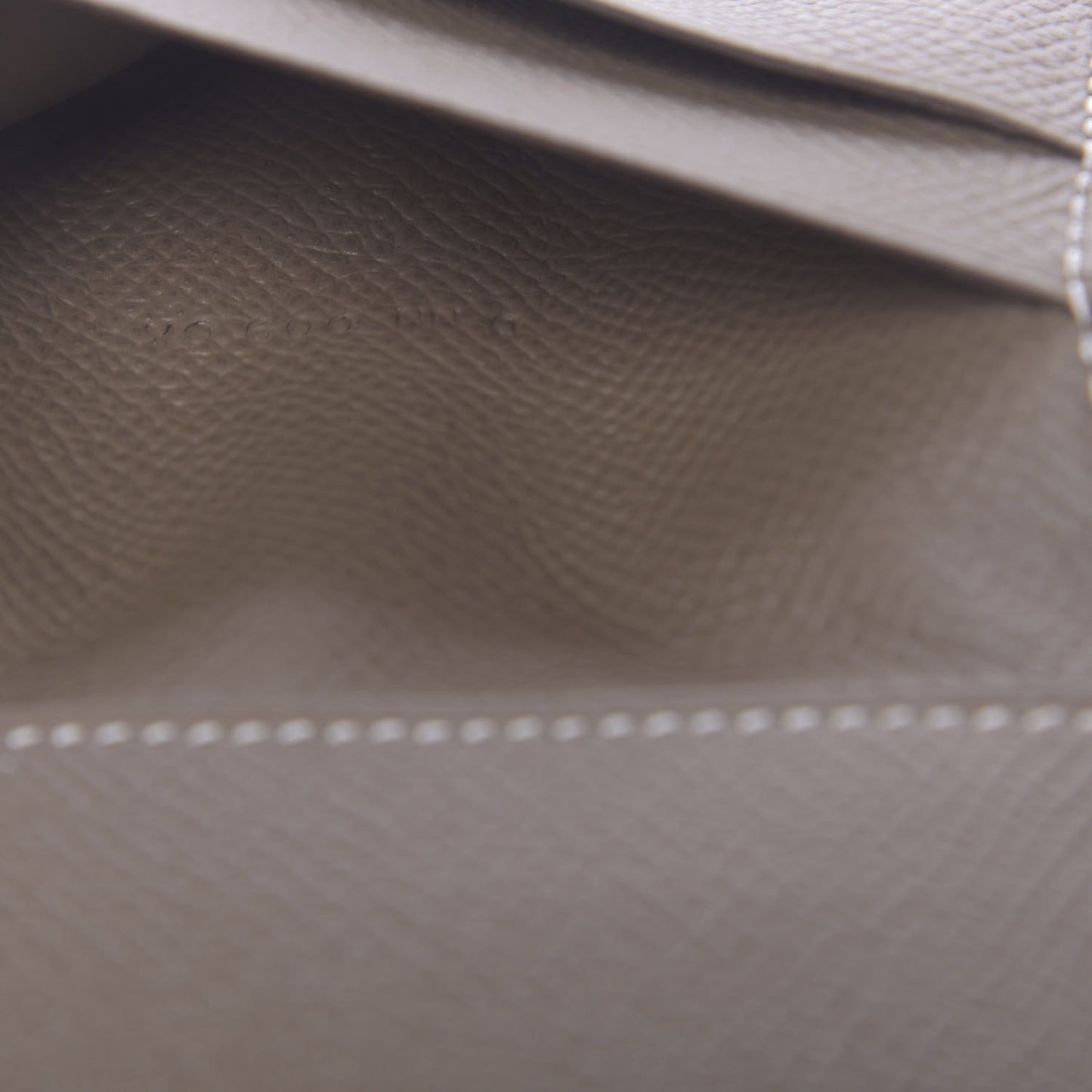 Epsom Clic Mini Card Holder Etoupe