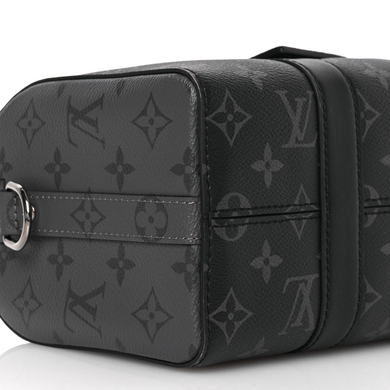 Louis Vuitton Reverse Monogram Eclipse City Keepall 8 of 9