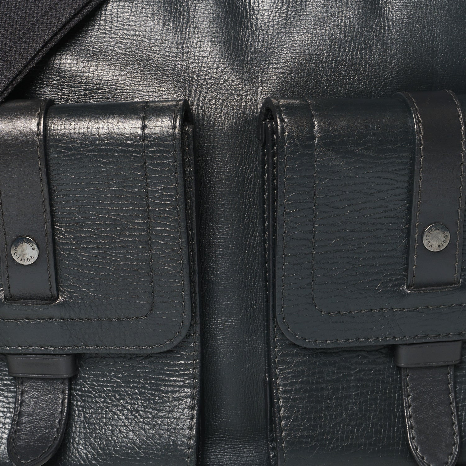 Louis Vuitton Utah Wichita Messenger Bag Basalte 7 of 9