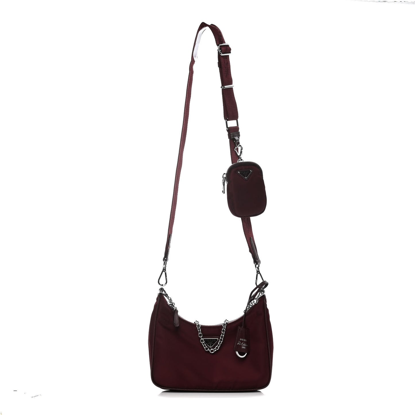 Tessuto Nylon Re-Edition 2005 Shoulder Bag Granato
