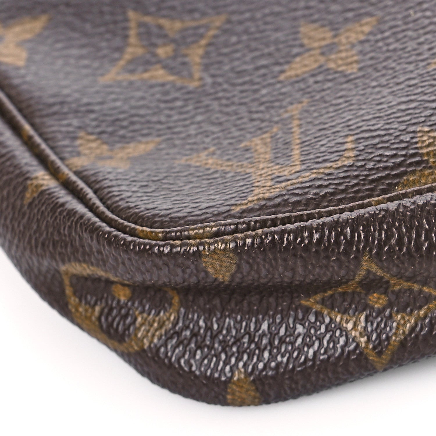 Louis Vuitton Monogram Pochette Accessories 8 of 10