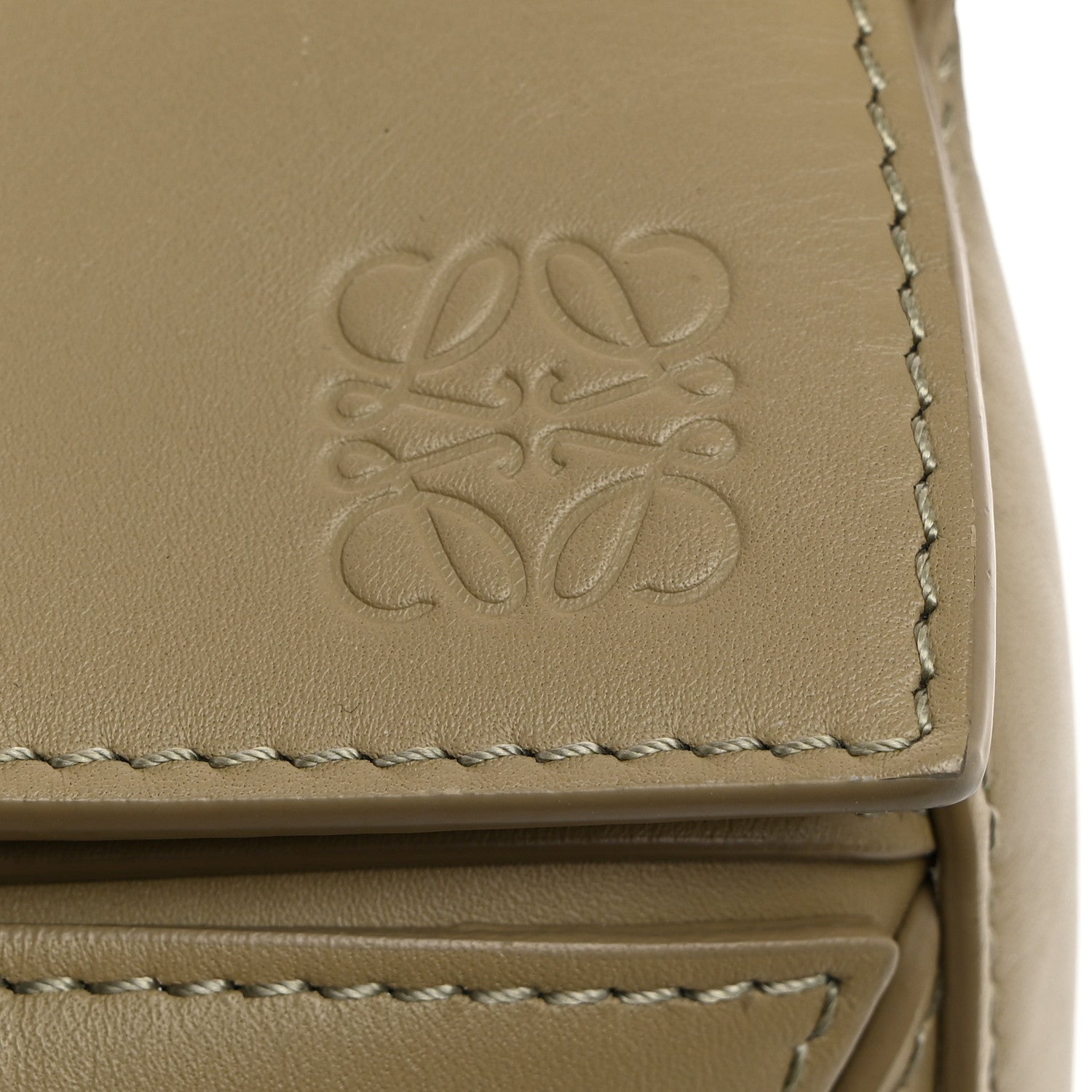 Loewe Calfskin Small Puzzle Bag Artichoke 6 of 11