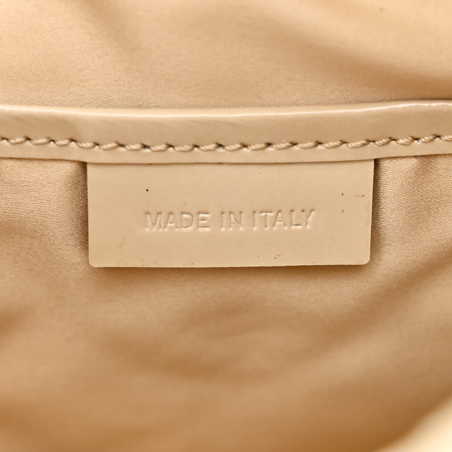 Burberry Patent Quilted Brook Hobo Beige 7 of 12