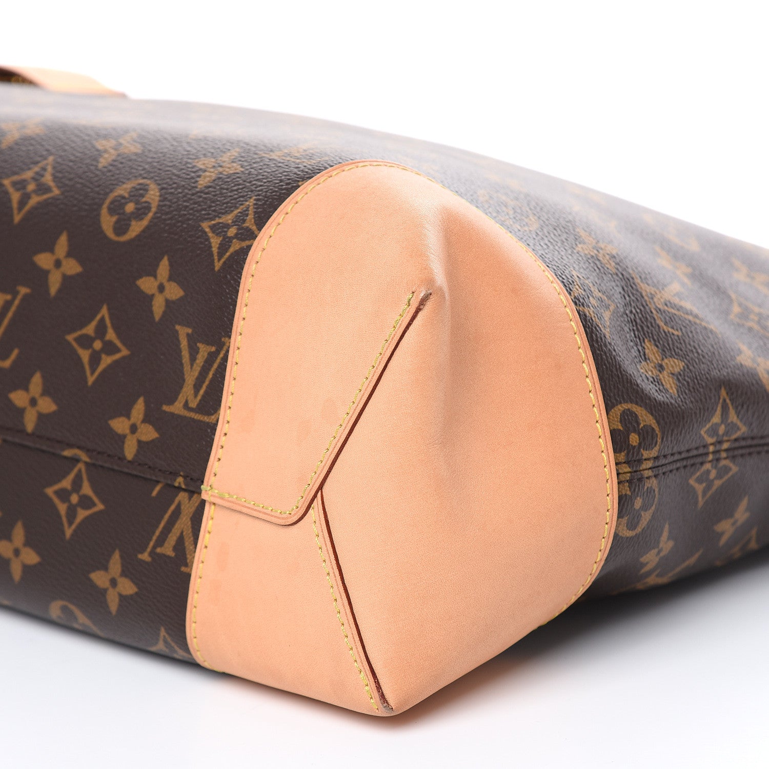 Louis Vuitton Monogram Berri MM 8 of 13