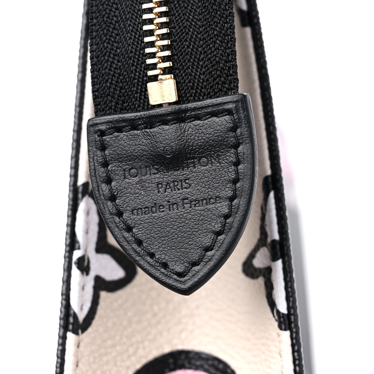 Monogram Giant Wild At Heart Toiletry Pouch 26 Black