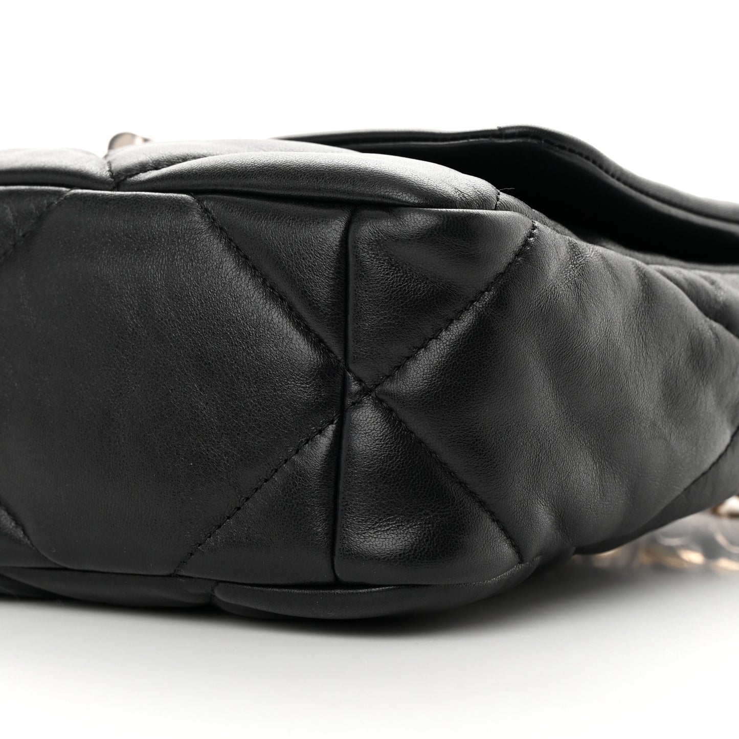Goatskin Quilted Medium Chanel 19 Flap Black