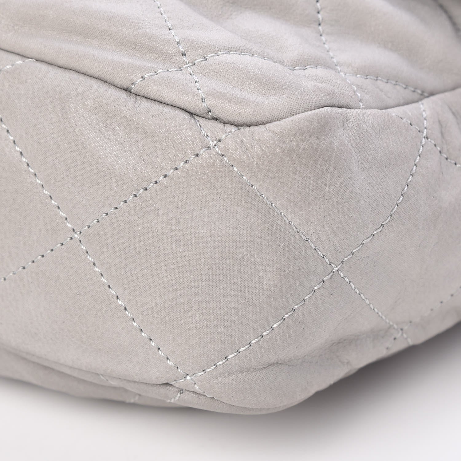 Chanel Iridescent Calfskin Large Chic Quilt Flap Grey 11 of 12