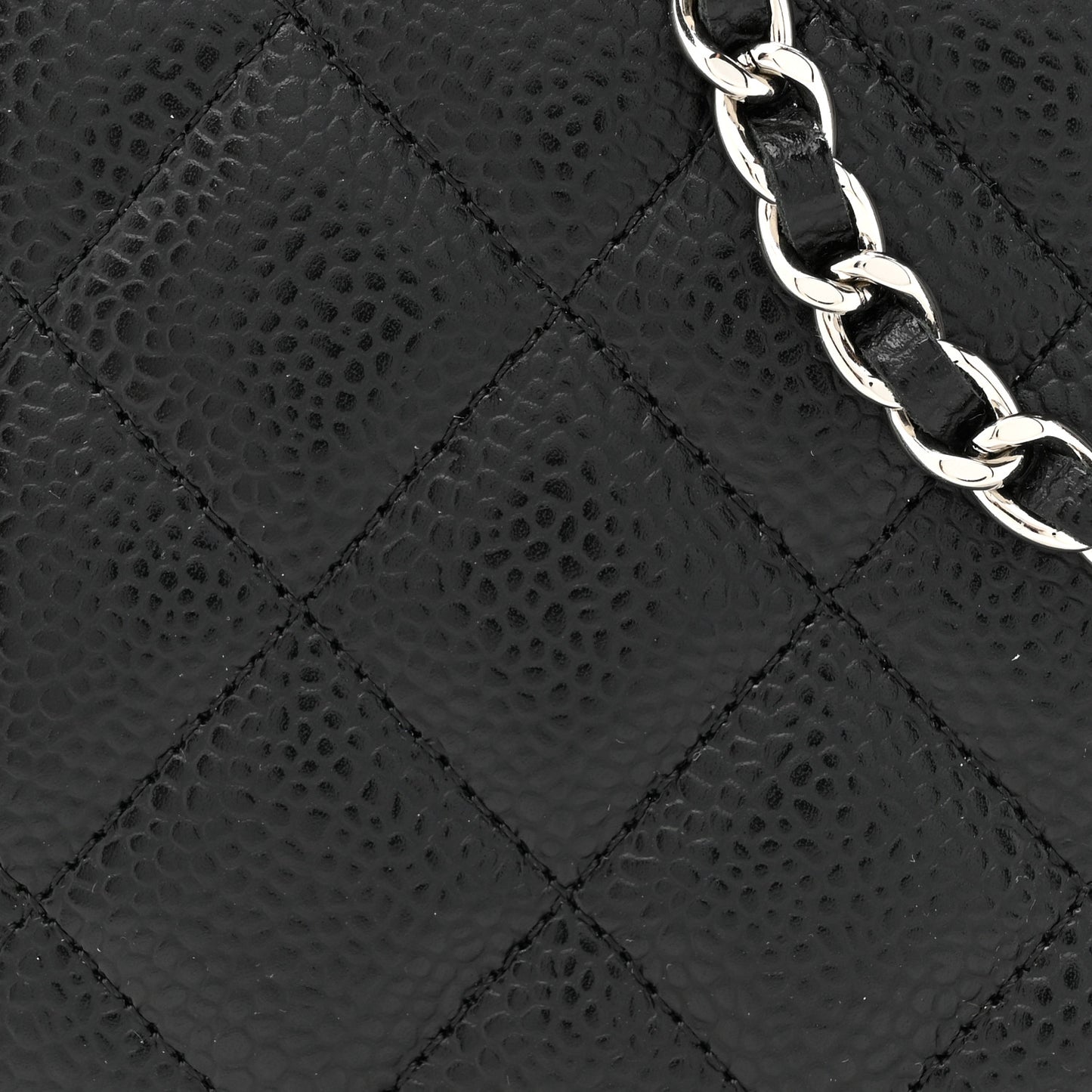 Caviar Quilted Wallet On Chain WOC Black