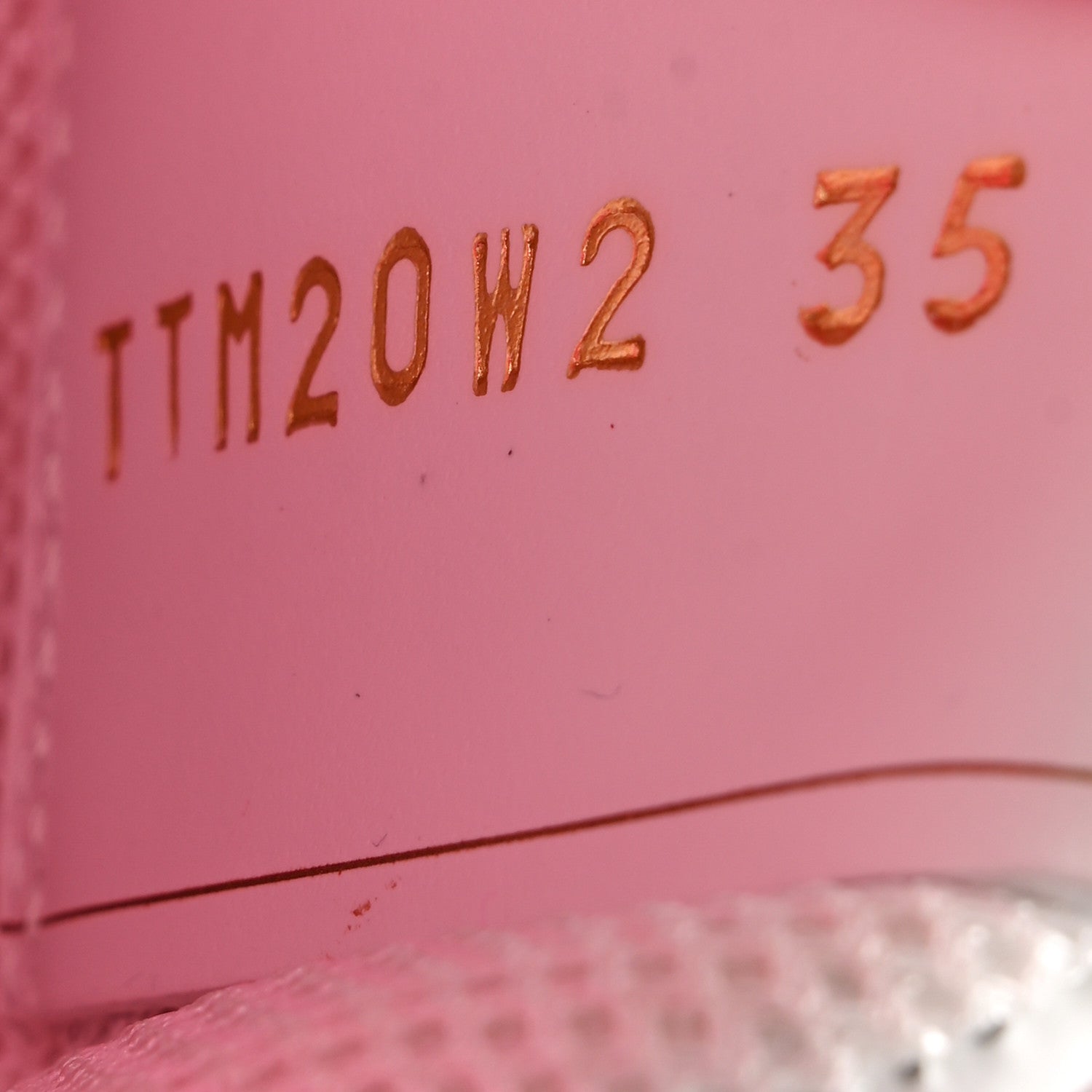 Valentino Garavani Calfskin Womens Backnet Sneakers 35 White Fuchsia 8 of 10
