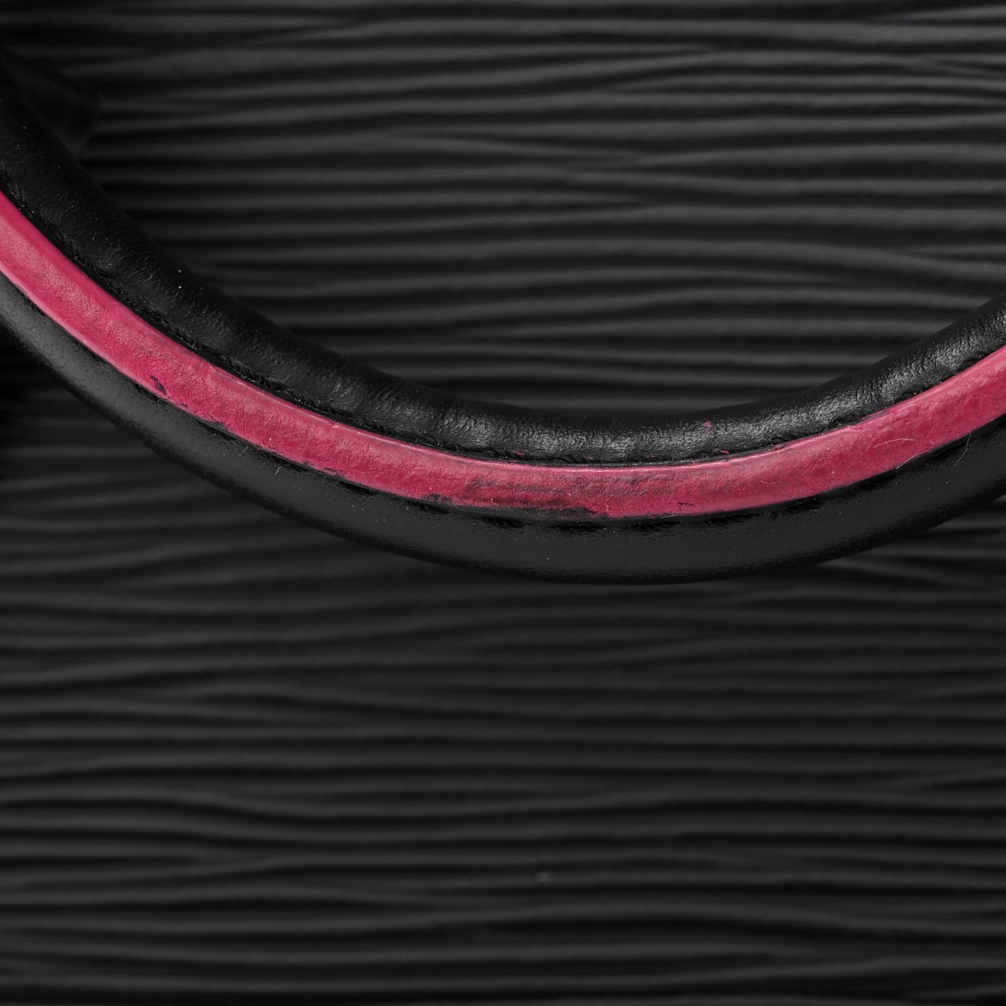 Epi Alma BB Black Hot Pink