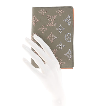 Louis Vuitton Mahina Flight Mode Passport Cover Grey 2 of 7