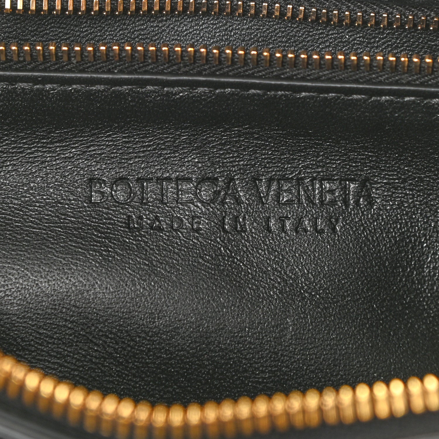 Bottega Veneta Lambskin Maxi Intrecciato Brick Cassette Bag Black 6 of 10