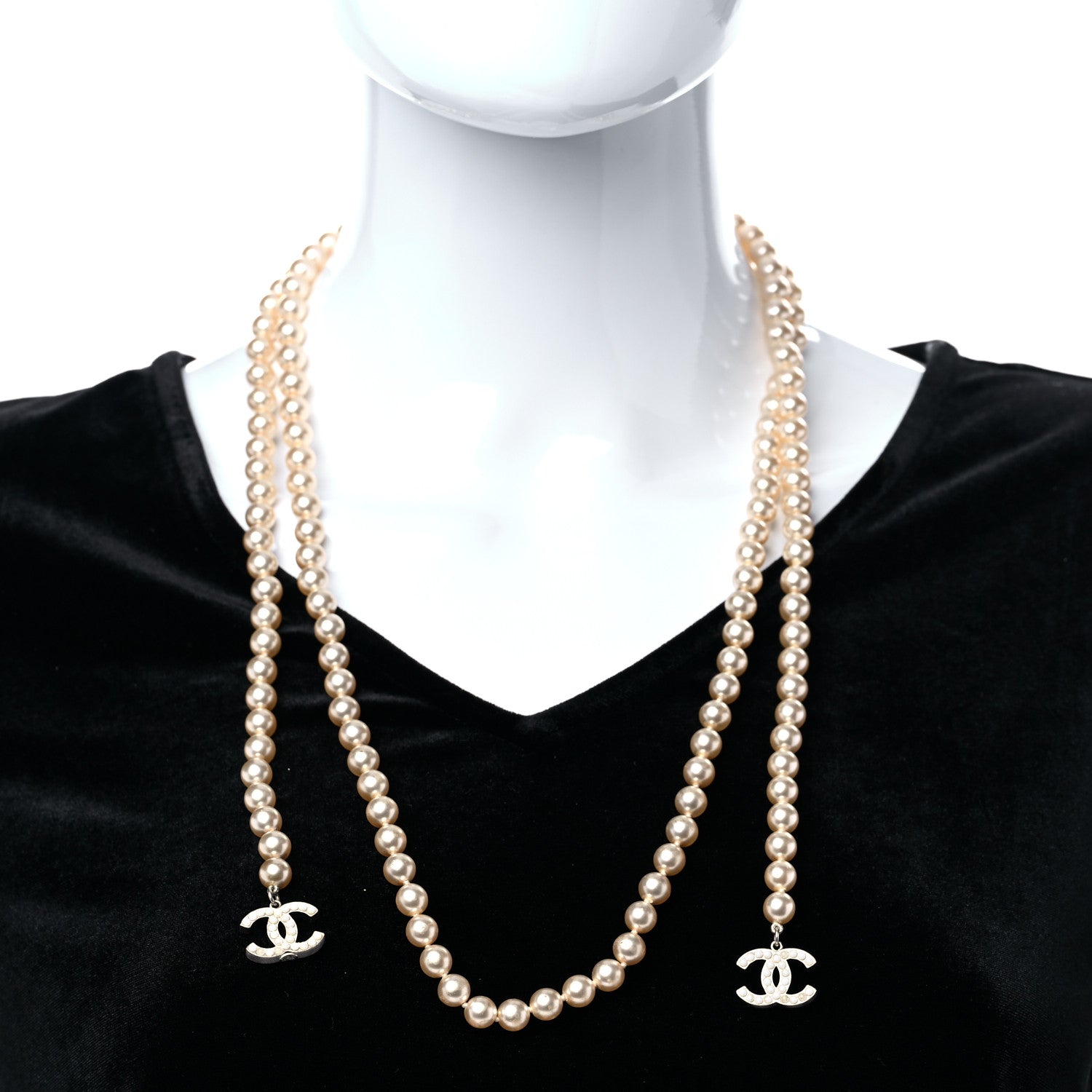 Chanel Pearl CC Necklace Light Gold 3 of 5